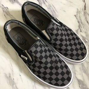 VANS Blk/Gry Checkered Size 7.5